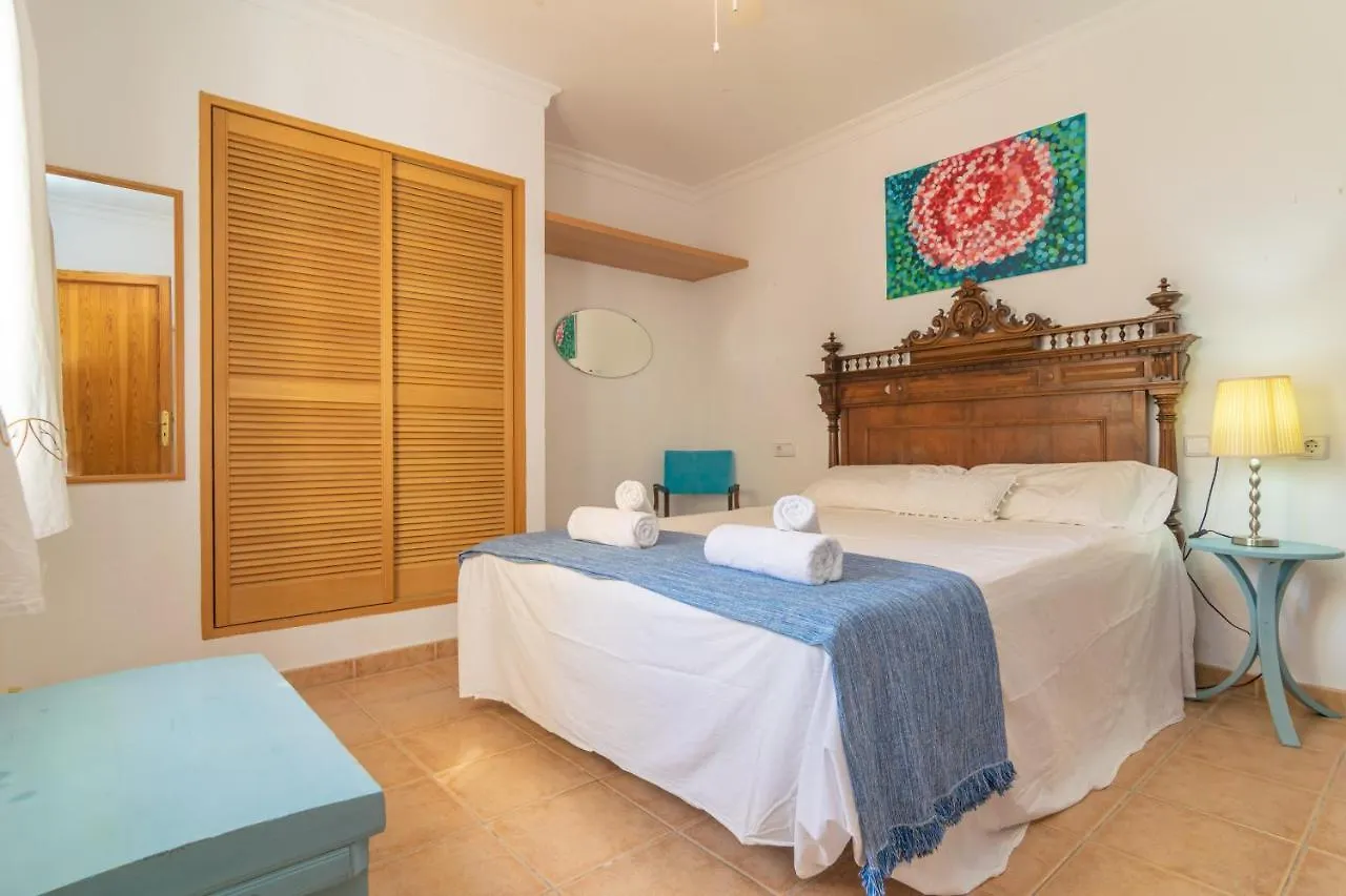 Holiday home Sol I Vent Villa Santanyi